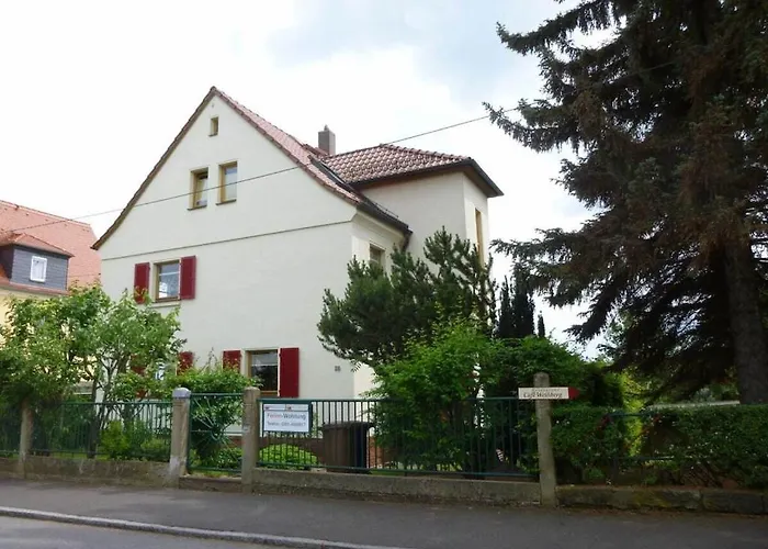 Wiete Lenk Comfortable 度假居 *